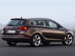 Opel Astra Sports Tourer 2012 года